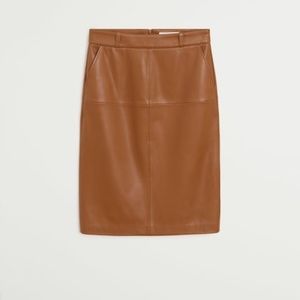 Faux Leather Seams pencil skirt
